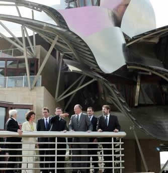 20061011104321-03-riscal-gehry.jpg